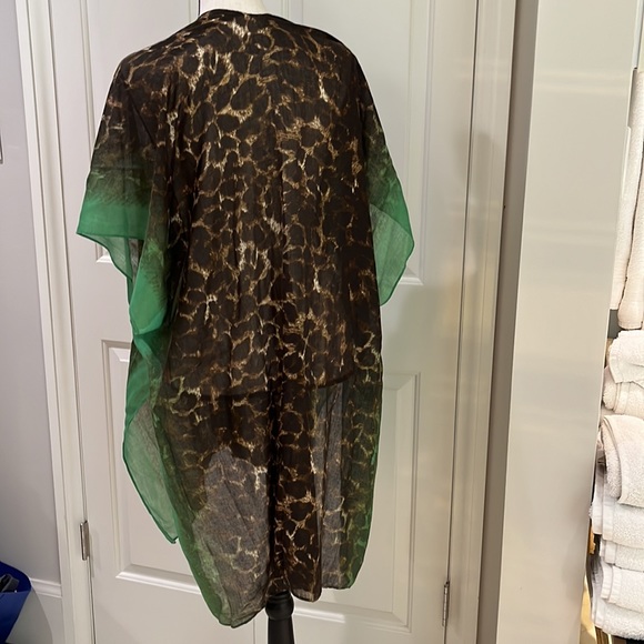 Chita print with green border kimono - Picture 3 of 5